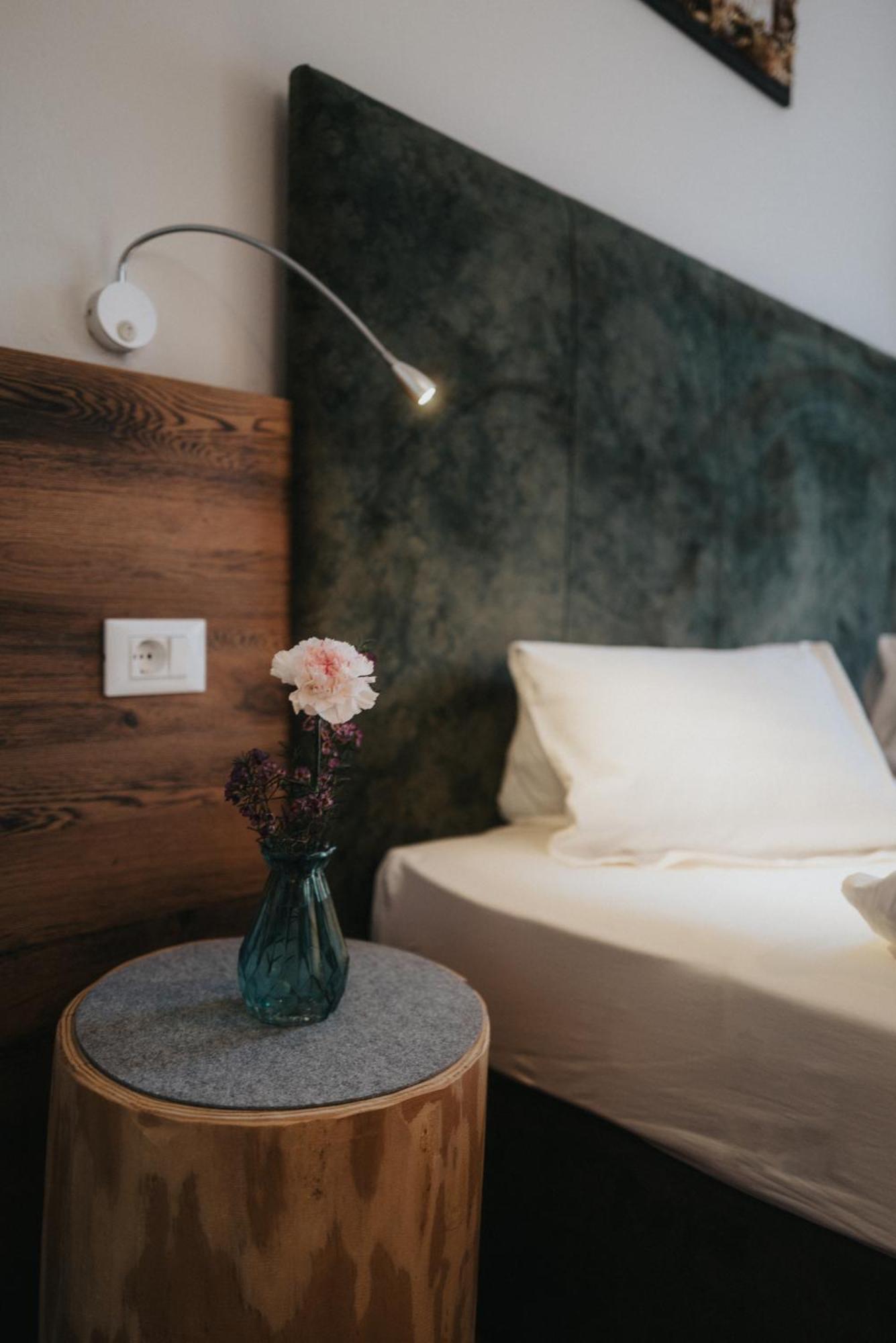 Hotel Trudnerhof Im Naturpark Trudnerhorn トローデナ エクステリア 写真