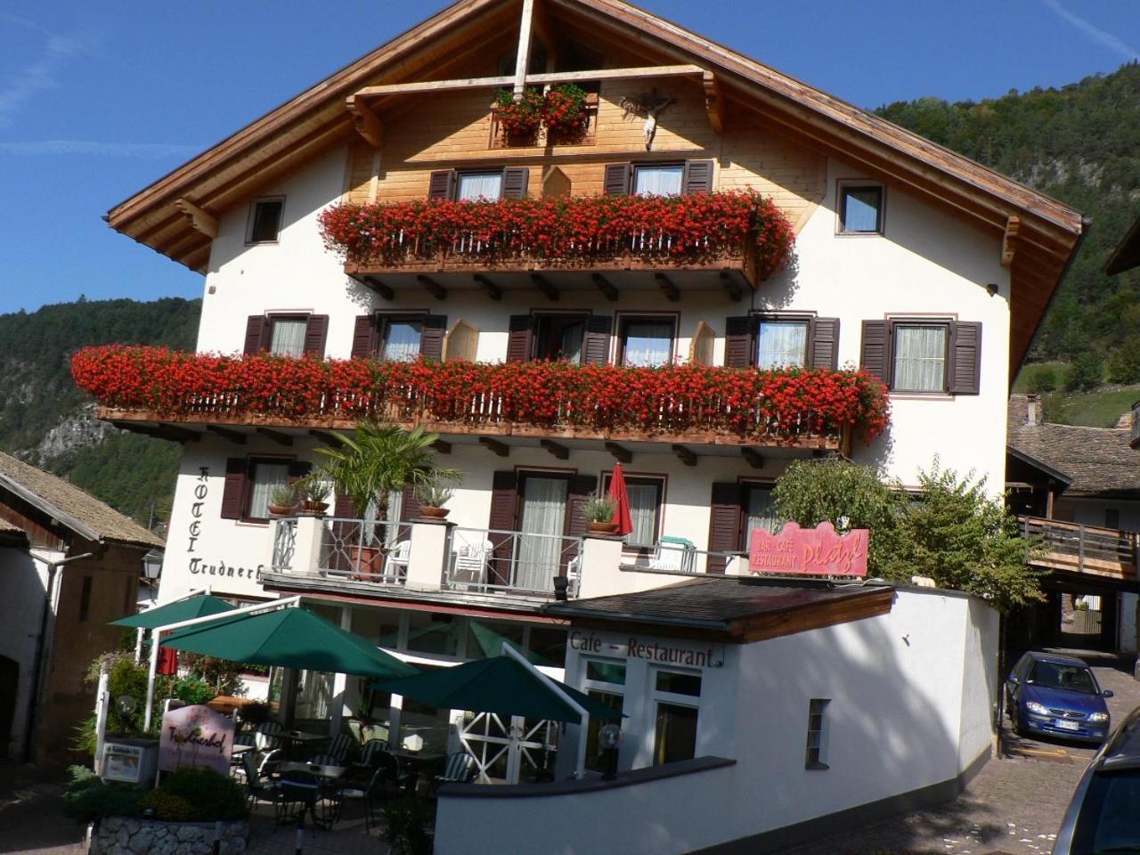 Hotel Trudnerhof Im Naturpark Trudnerhorn トローデナ エクステリア 写真
